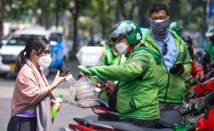 Người Việt chi 1,4 tỷ USD để đặt đồ ăn online trên Grab, ShopeeFood