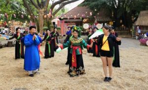 Một lễ hội văn hóa ẩm thực ở TP HCM vừa đón lượng khách kỷ lục