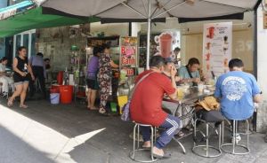 Bánh canh cua hơn 40 năm trong hẻm Sài Gòn