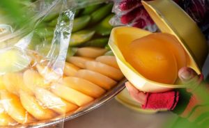 Bánh mần dè - đặc sản khó tìm ở Châu Đốc