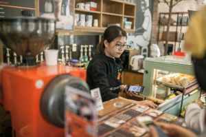The Coffee House – Giãn cách xã hội đại dịch COVID-19 là cơ hội hiếm có để tăng trưởng
