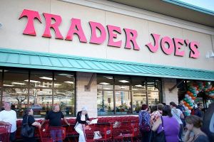 Trader Joe's và đế chế bán lẻ từ những quả trứng ngoại cỡ