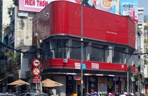 Phin Deli rời vị trí 'mặt bằng vàng’ Ngã sáu Phù Đổng Vàng sau 1 năm hiện diện